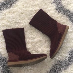Ugg Burgundy Knit Boots Size 8